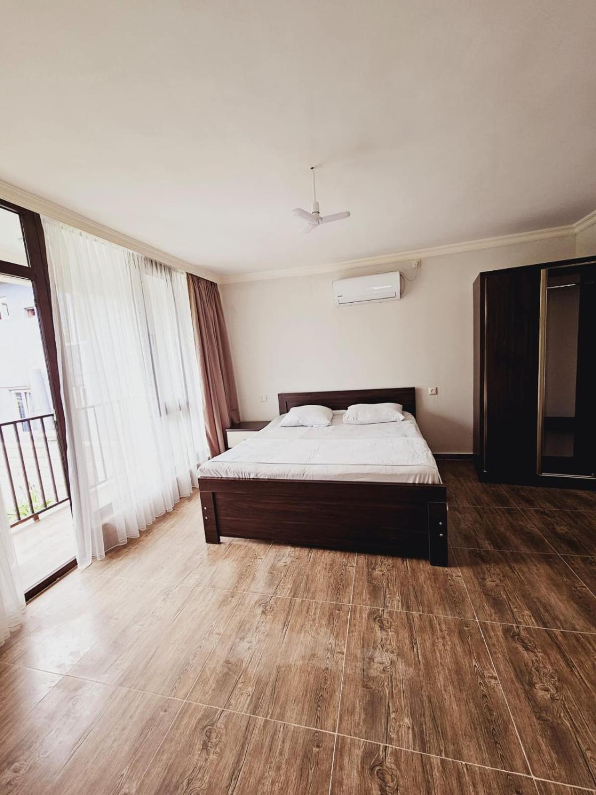Guest House Gio Kobuleti Εξωτερικό φωτογραφία